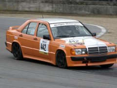 Mercedes-Benz 190 E 2.3-16