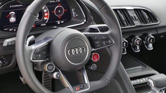 Test: Wie fährt sich der Audi R8 Spyder II (2016)?