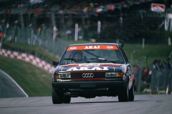 Stirling Moss und das Comeback in der British Saloon Car Championship!