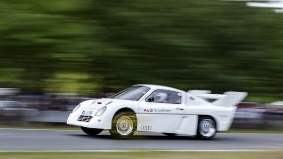 Notizen vom Mikro – wie mir bei der Moderation der Classic Days Schloss Dyck der Verlust der Carrossiers bewusst wurde!
