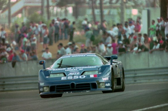 Der Bugatti EB 110 war ein Motorsportler und folgte damit dem Geist von Ettore Bugatti!