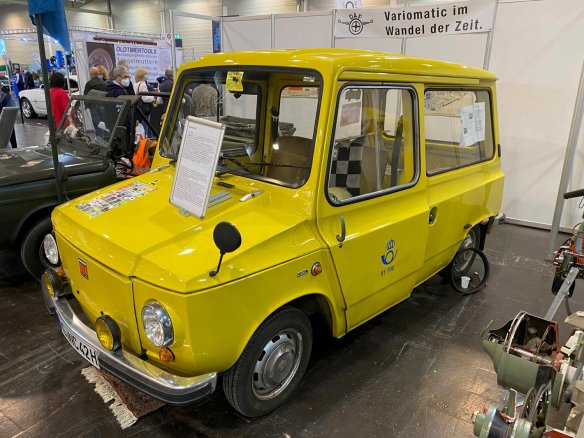 Techno Classica 2022 in drei Autos