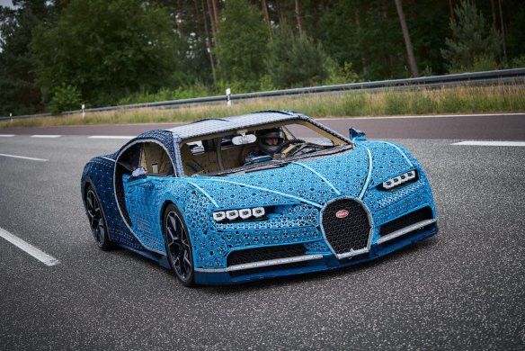 Dieser Bugatti Chiron von Lego fährt tatsächlich!