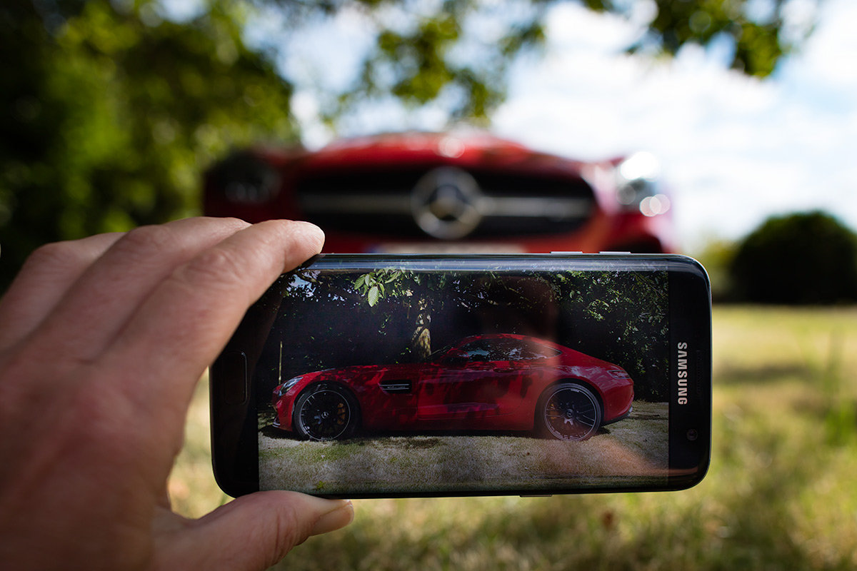 AMG GT im eigenen Garten