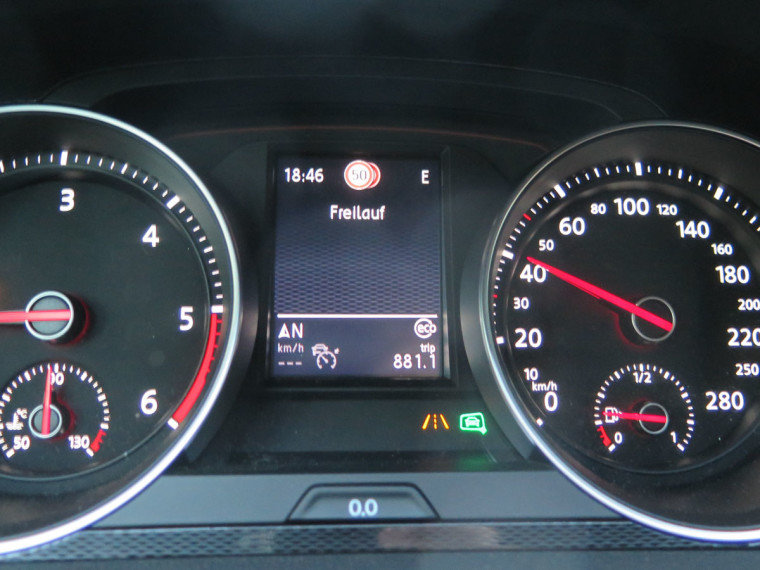 Der Golf GTD Variant im Freilauf