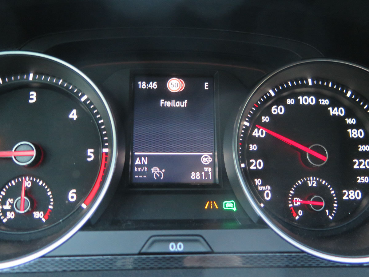 Titelbild zum Artikel:Test Golf GTD Variant 2,0l TDI (184 PS) – Sparsamer Lademeister 