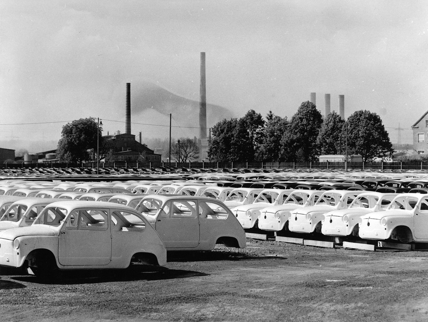 Titelbild zum Artikel:Oldtimer-Auktion auf der Retro Classics 2010 