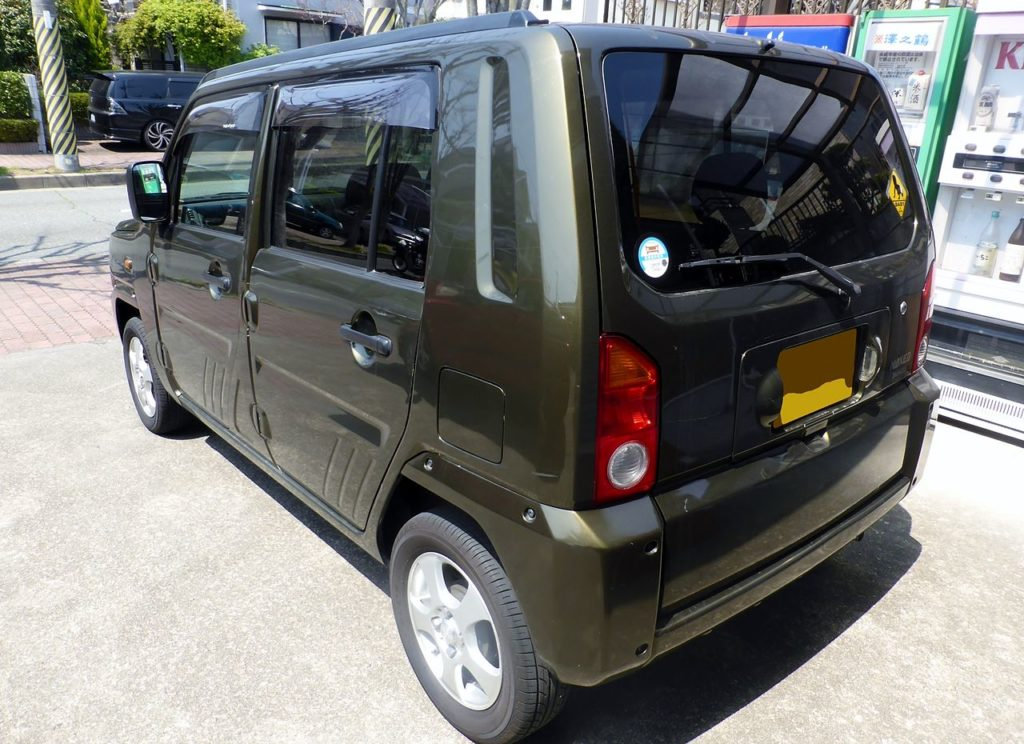 Heckansicht des Daihatsu Naked