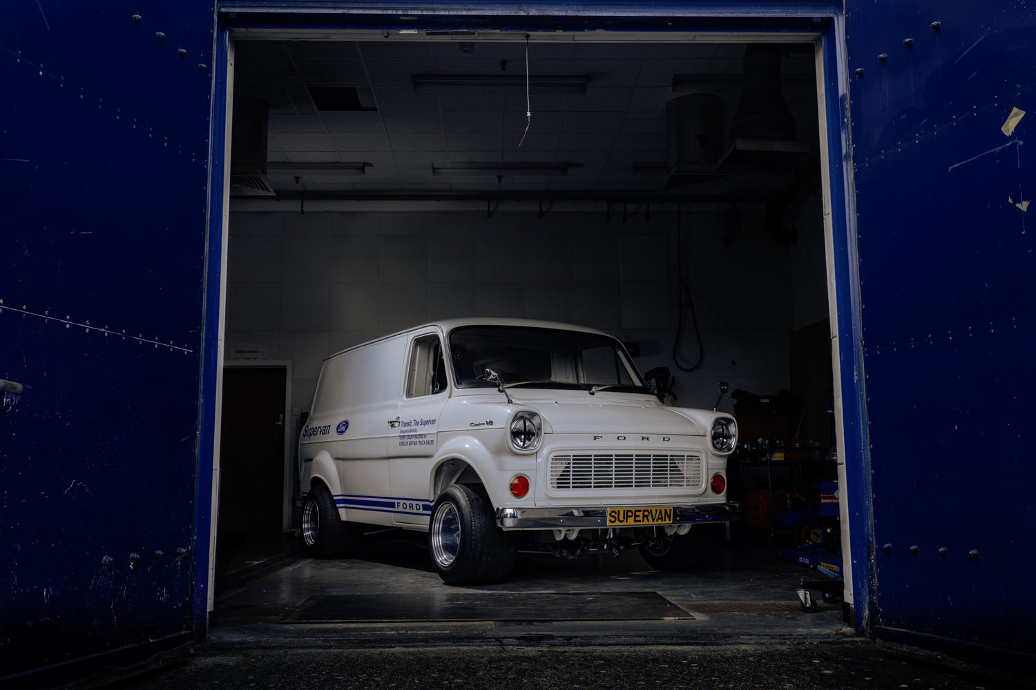 Ford Transit Supervan