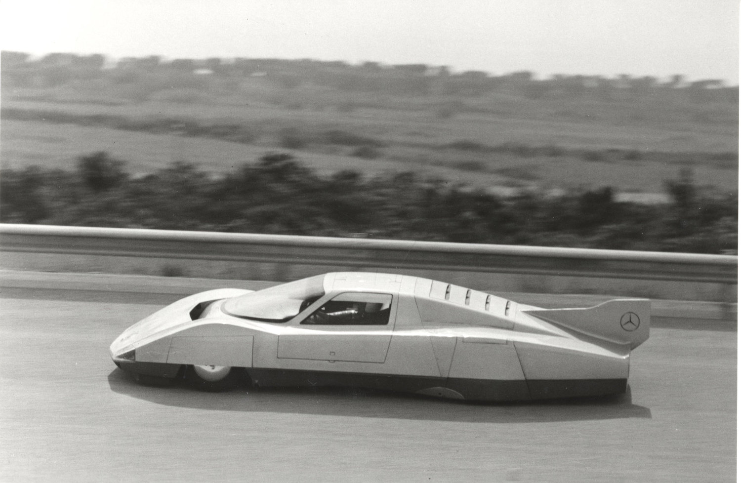 Mercedes-Benz-Diesel-Rekordwagen C 111/III fuhr neun Rekorde für Diesel-Fahrzeuge.