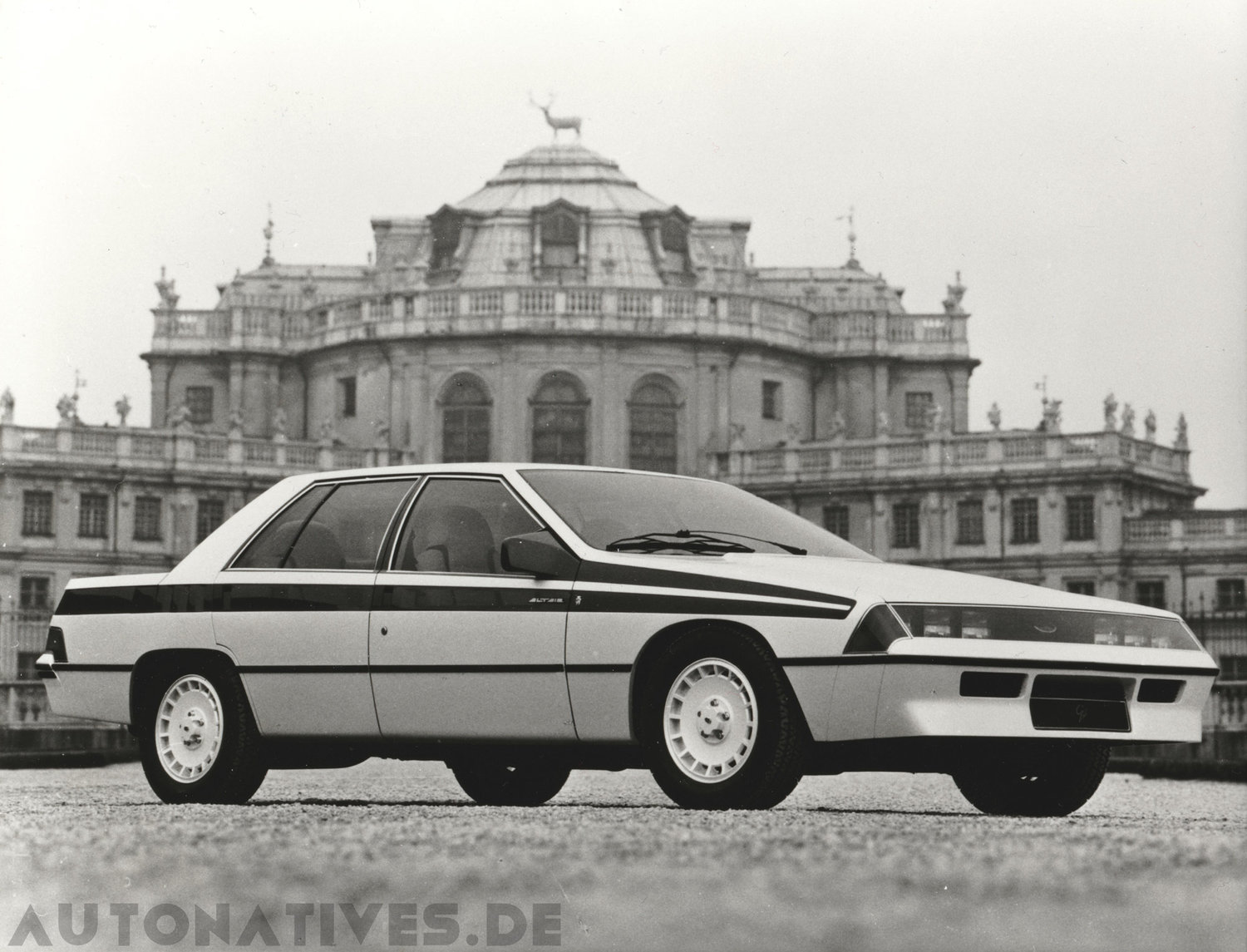 Studie Ford Granada Altair