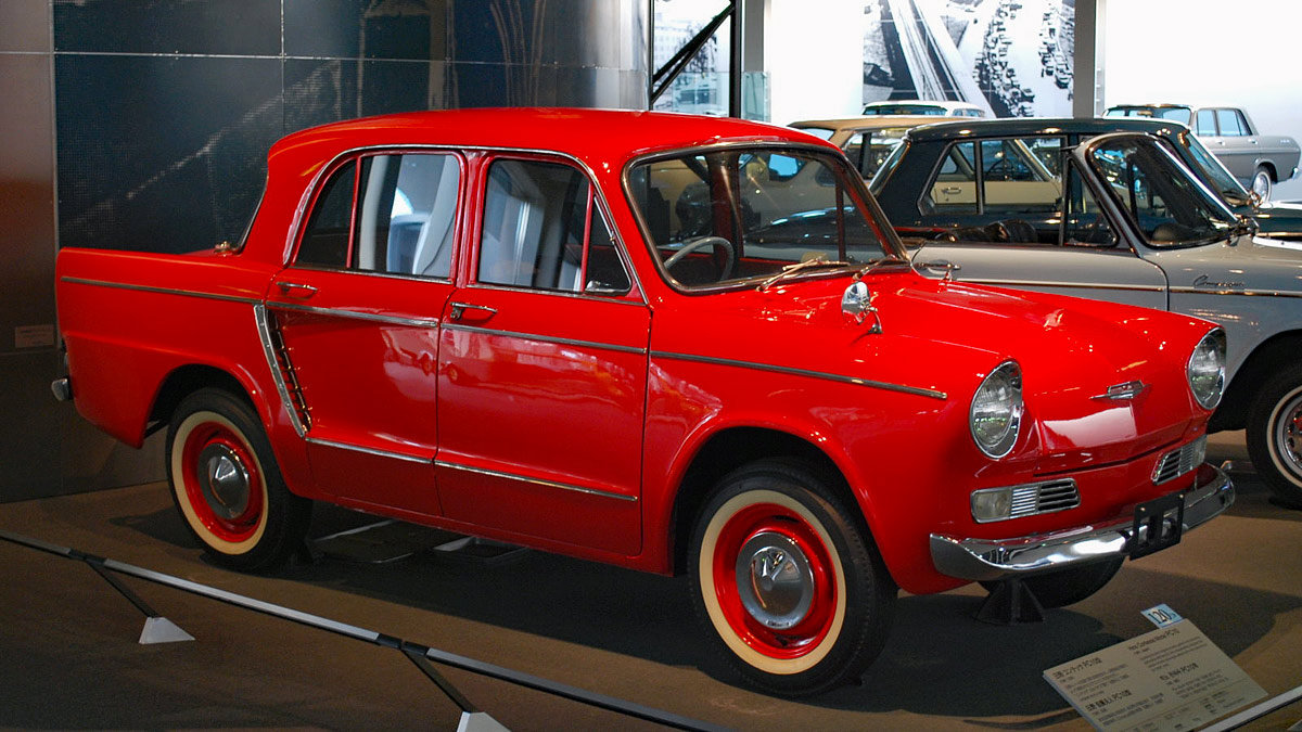Hino Contessa 900