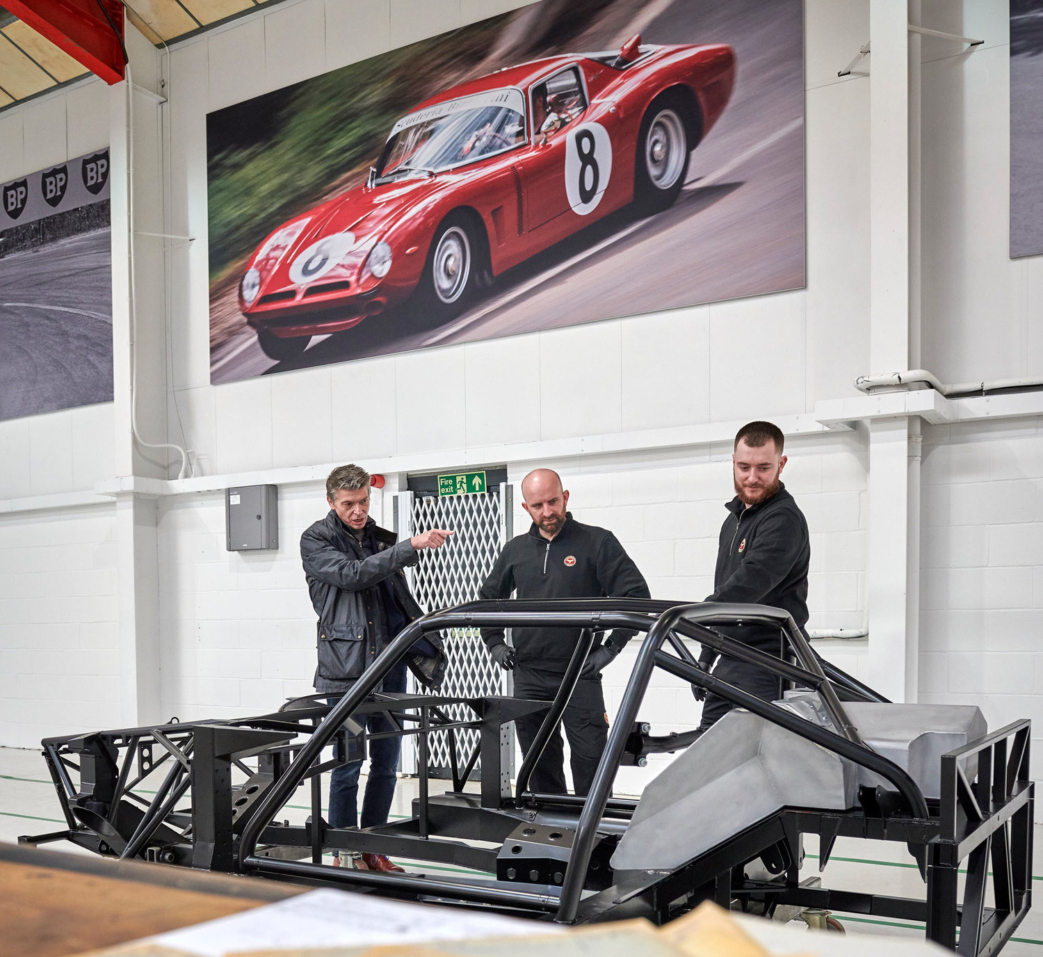 Bau des Bizzarrini 5300 GT Corsa Revival in Großbritannien. 24 Exemplare des Bizzarrini 5300 GT Corsa Revival sollen bis Ende 2023 entstehen. (Foto: Bizzarrini)