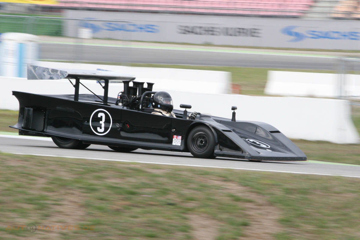 Der AVS Shadow Mk1 ist extrem flach und bietet dem Wind kaum Angriffsfläche.