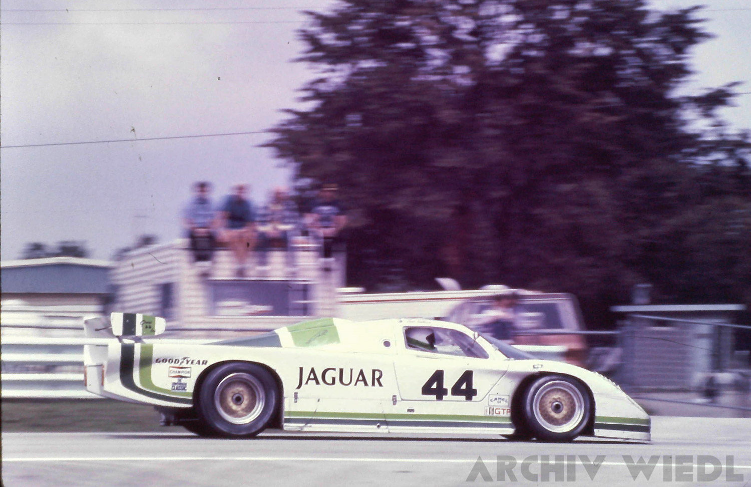 Jaguar XJR-5