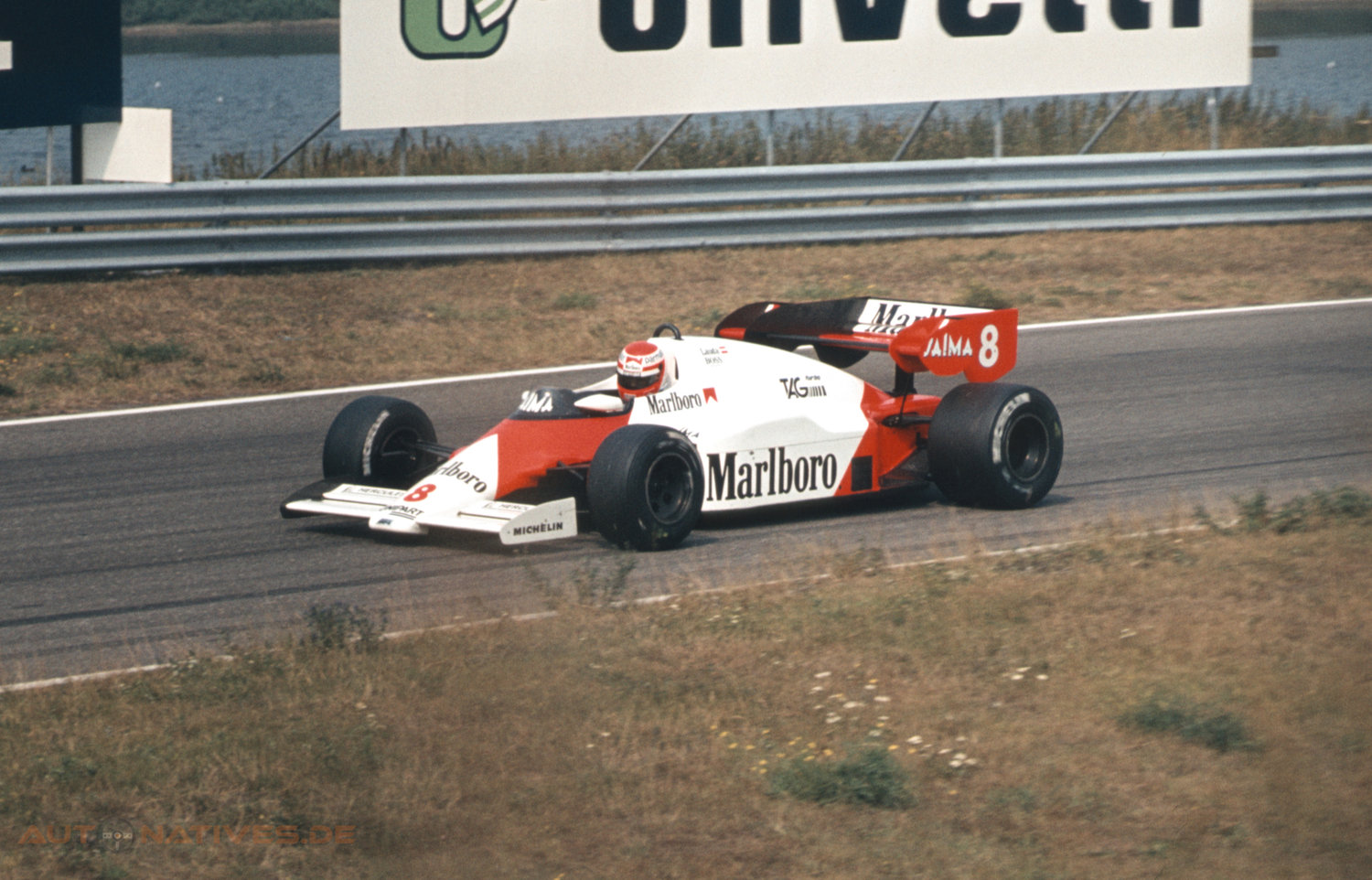 Titelbild zum Artikel:Motorsport im Oktober 1984 – Das Finale von Estoril 