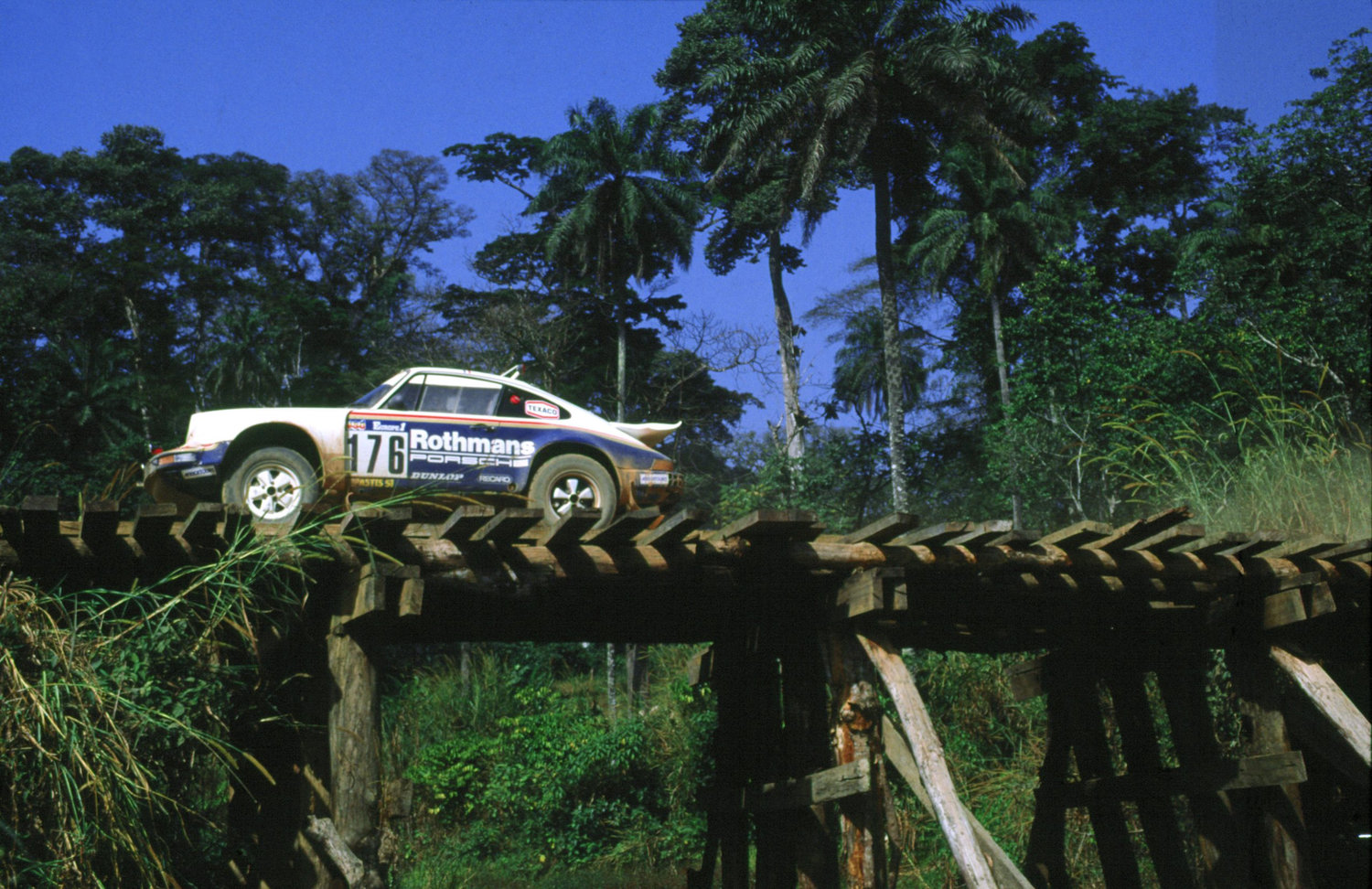 Die Sieger der Rallye Paris Dakar 1984: René Metge und Dominique Lemoyne